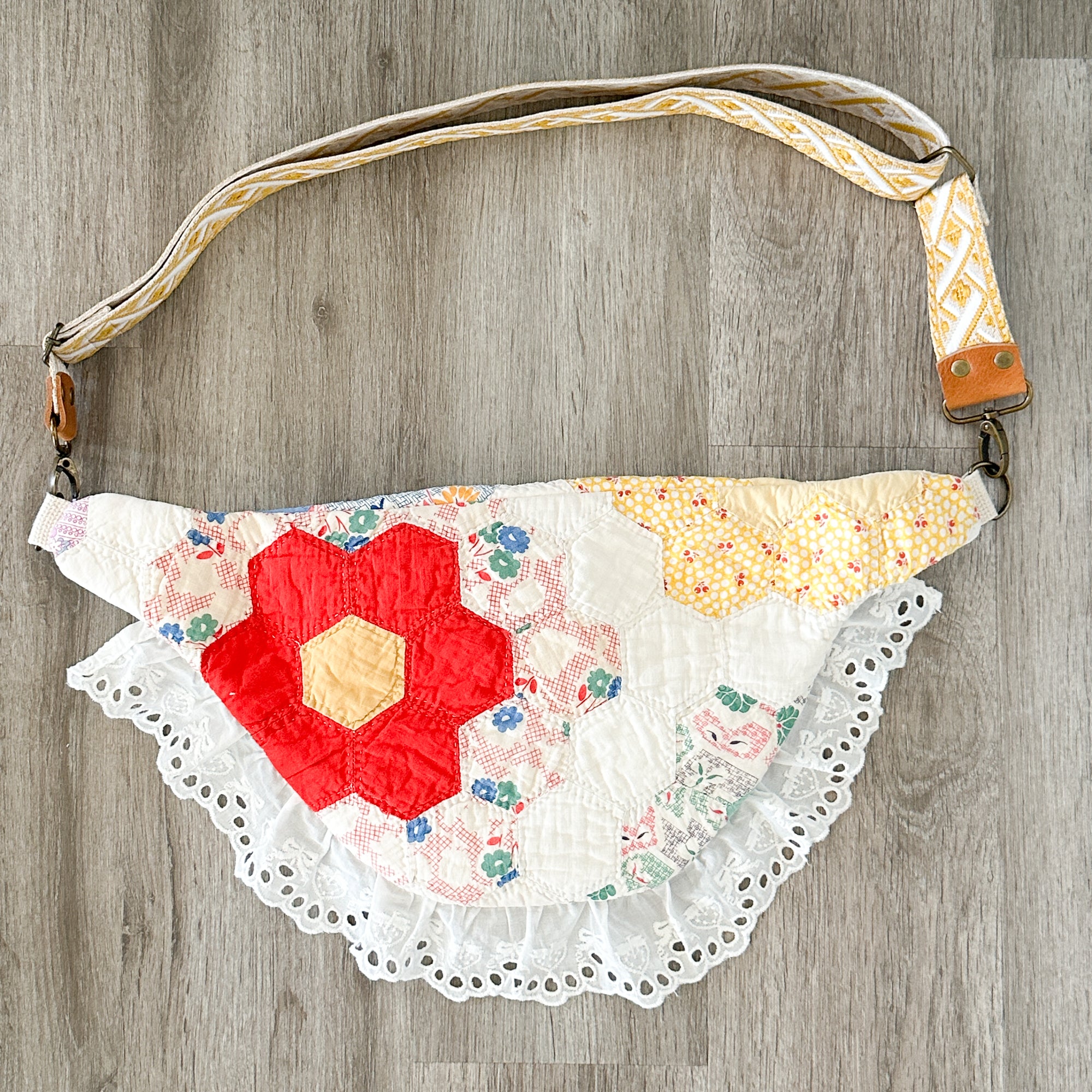 Large Fanny Pack Bag Vintage Grandmother's Garden Quilt