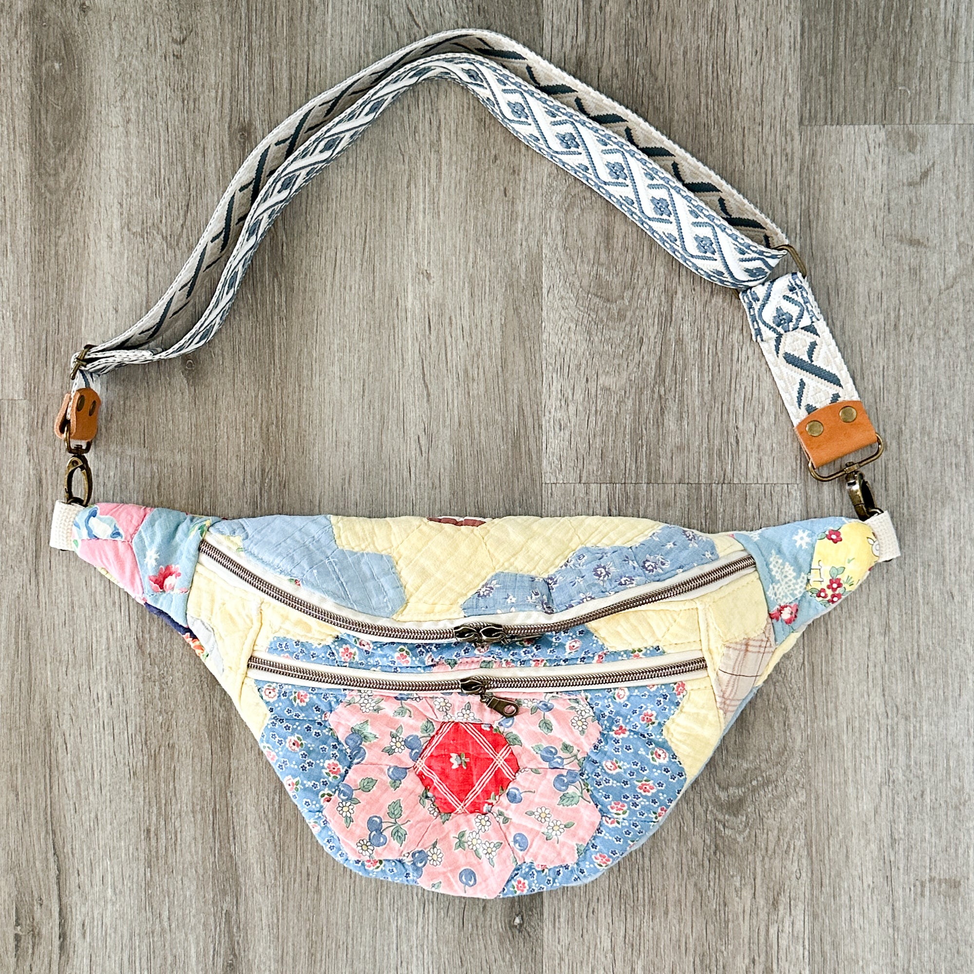 Large Fanny Pack Bag Vintage Grandmother's Garden Quilt