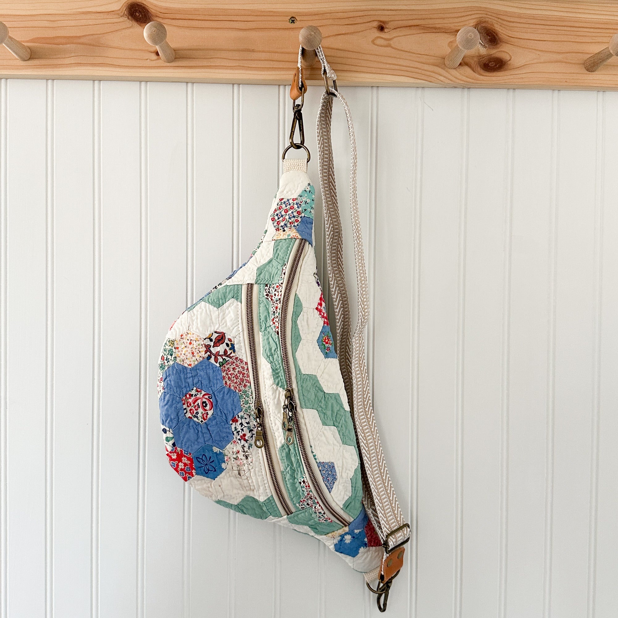 Large Fanny Pack Bag Vintage Grandmother's Garden Quilt