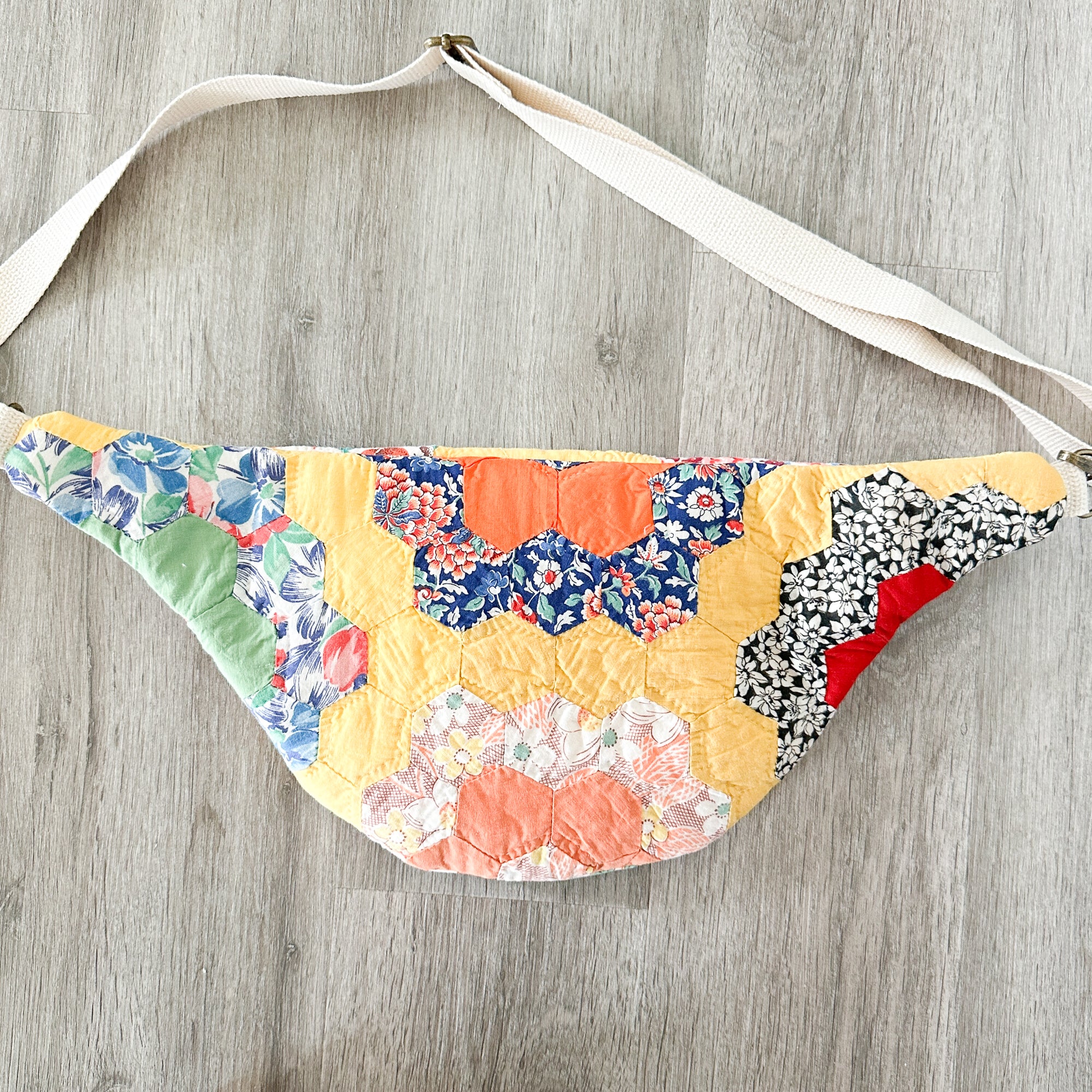 Large Fanny Pack Bag Vintage Grandmother's Garden Quilt