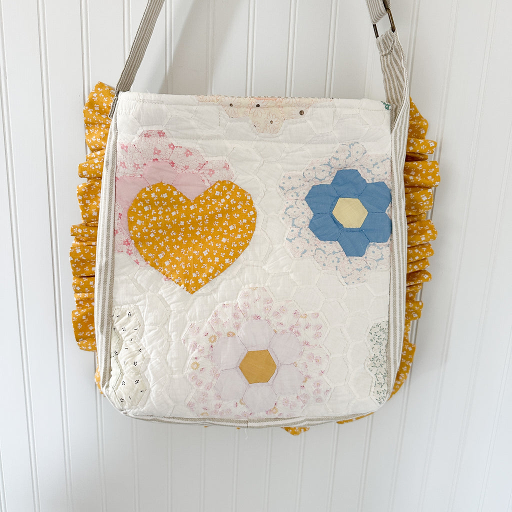 Ruffle Bible Bag Vintage Grandmothers Garden Quilt Bag