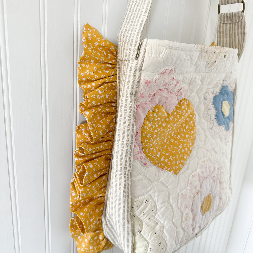 Ruffle Bible Bag Vintage Grandmothers Garden Quilt Bag