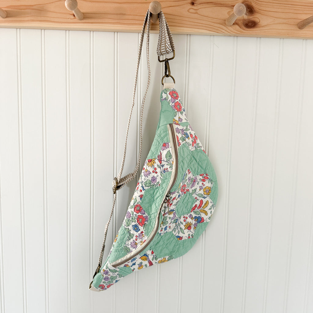 Large Fanny Pack Bag Vintage Grandmother's Garden Quilt