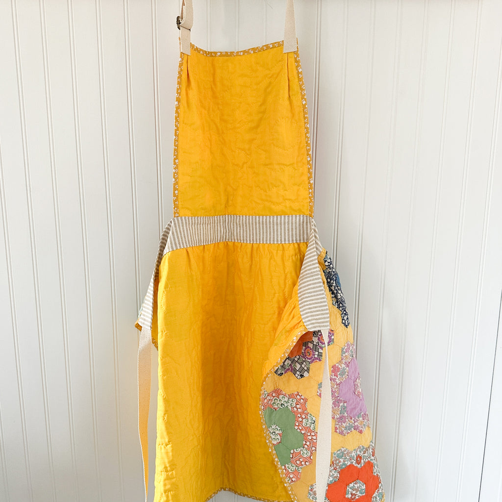Vintage Grandmothers Garden/Hexagon Apron