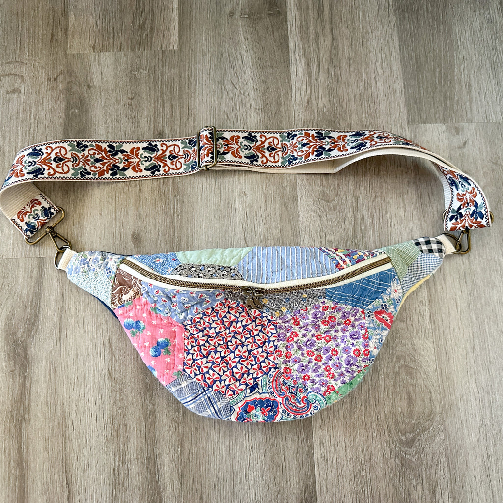Large Fanny Pack Bag Vintage Grandmother's Garden Quilt