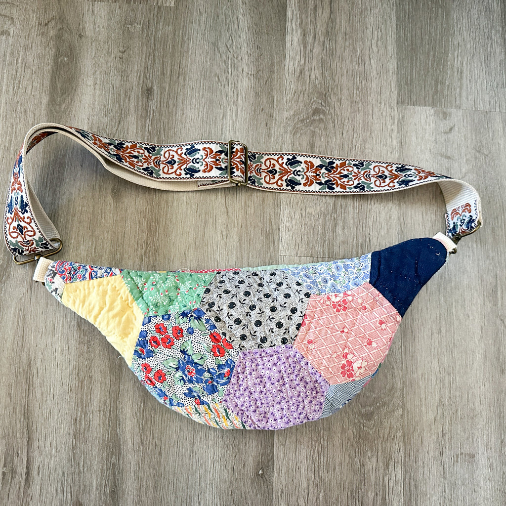 Large Fanny Pack Bag Vintage Grandmother's Garden Quilt