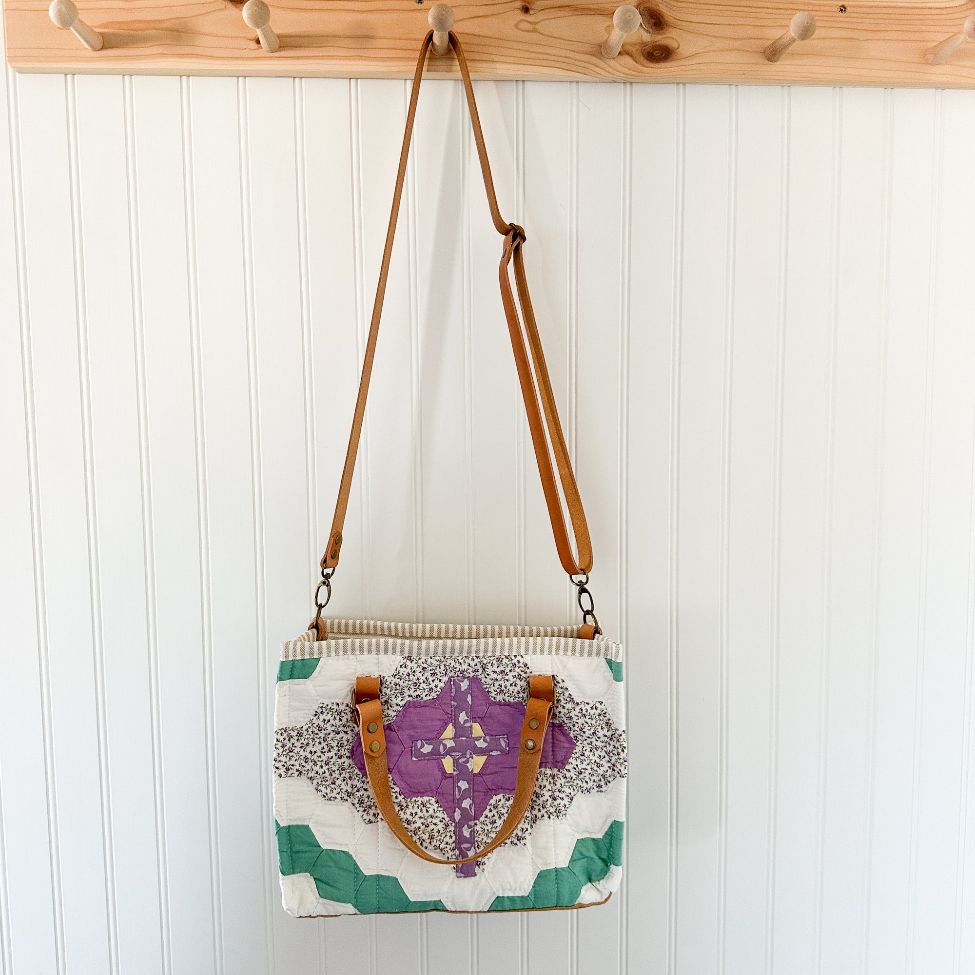Boxy Bible Bag Vintage Grandmothers Garden Quilt with Leather Handles and Crossbody Strap