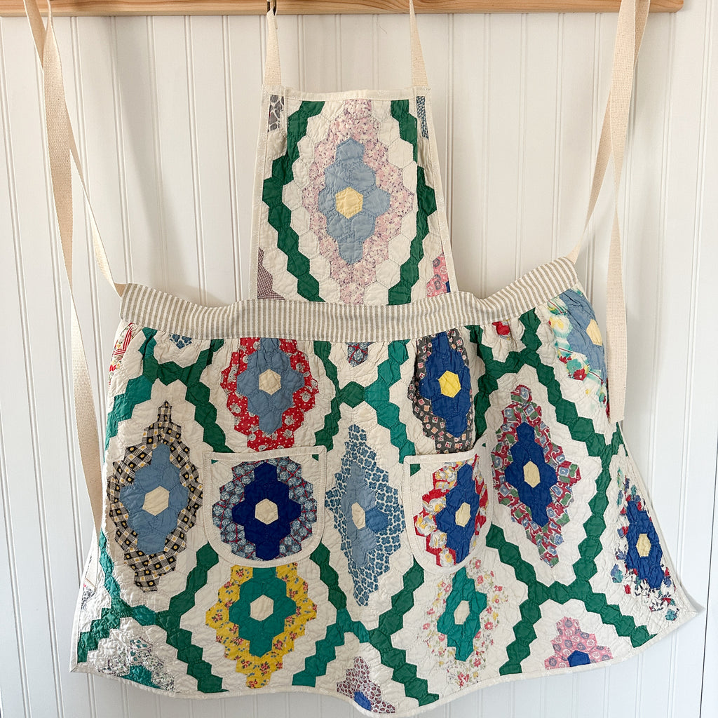 Vintage Grandmothers Garden/Hexagon Apron