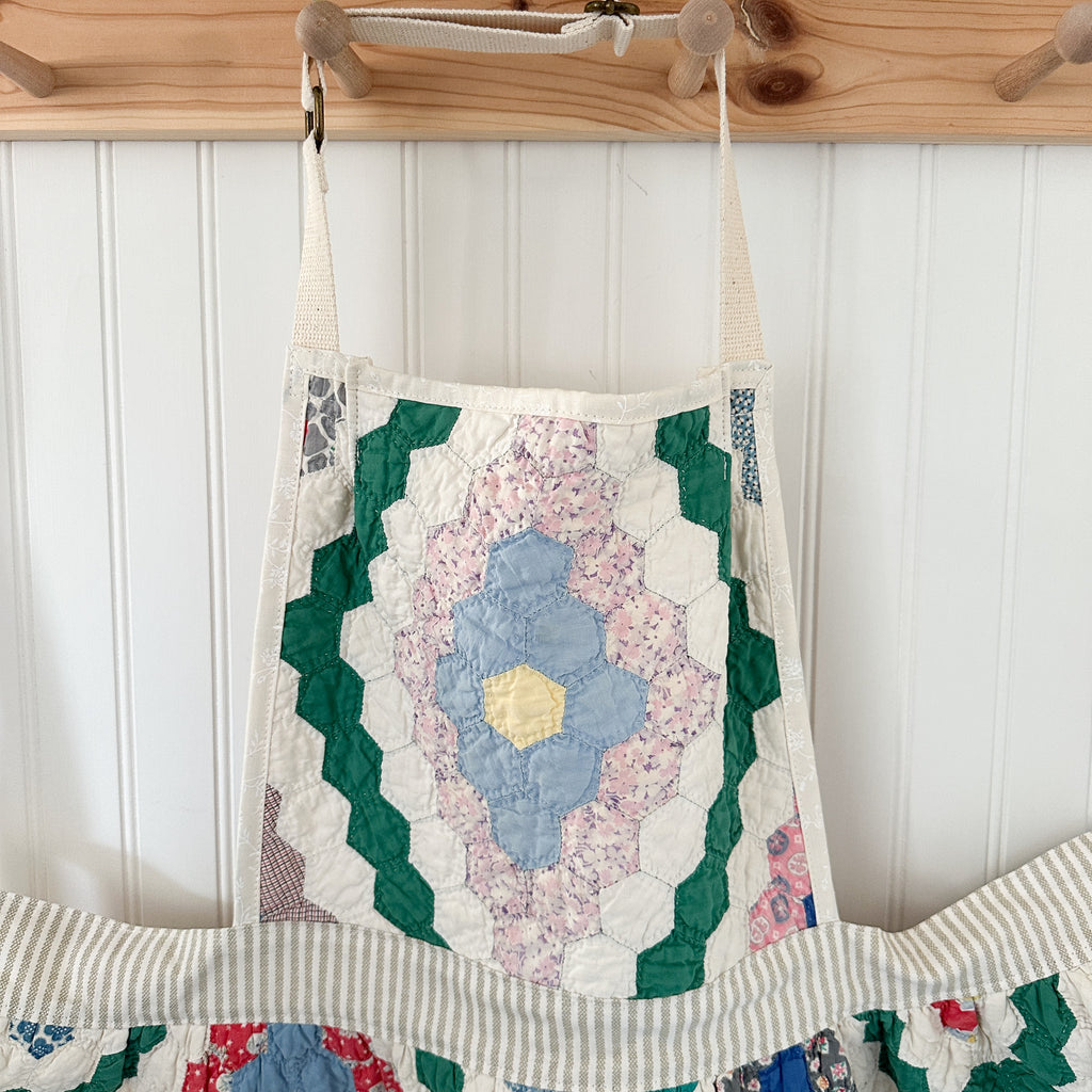 Vintage Grandmothers Garden/Hexagon Apron