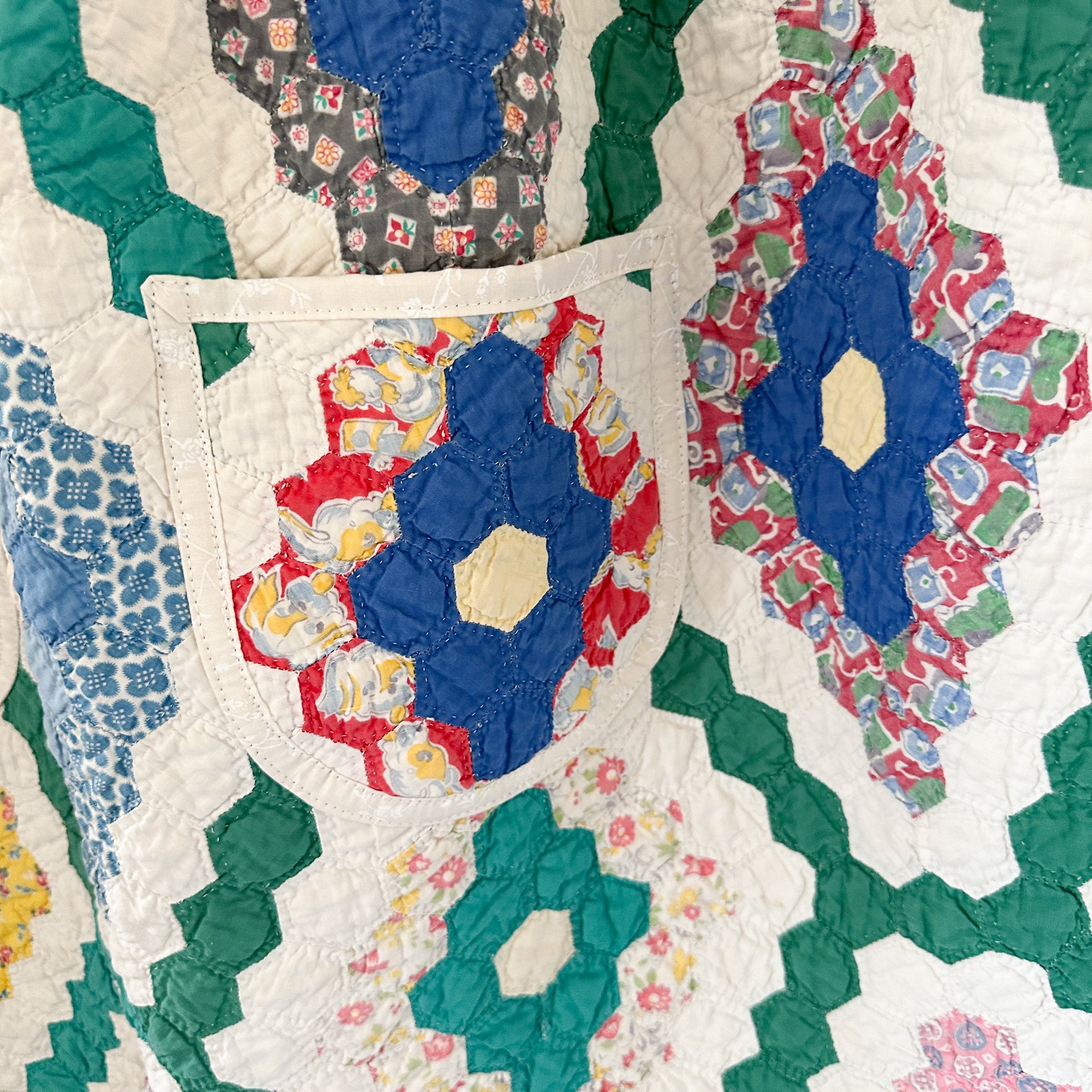 Vintage Grandmothers Garden/Hexagon Apron