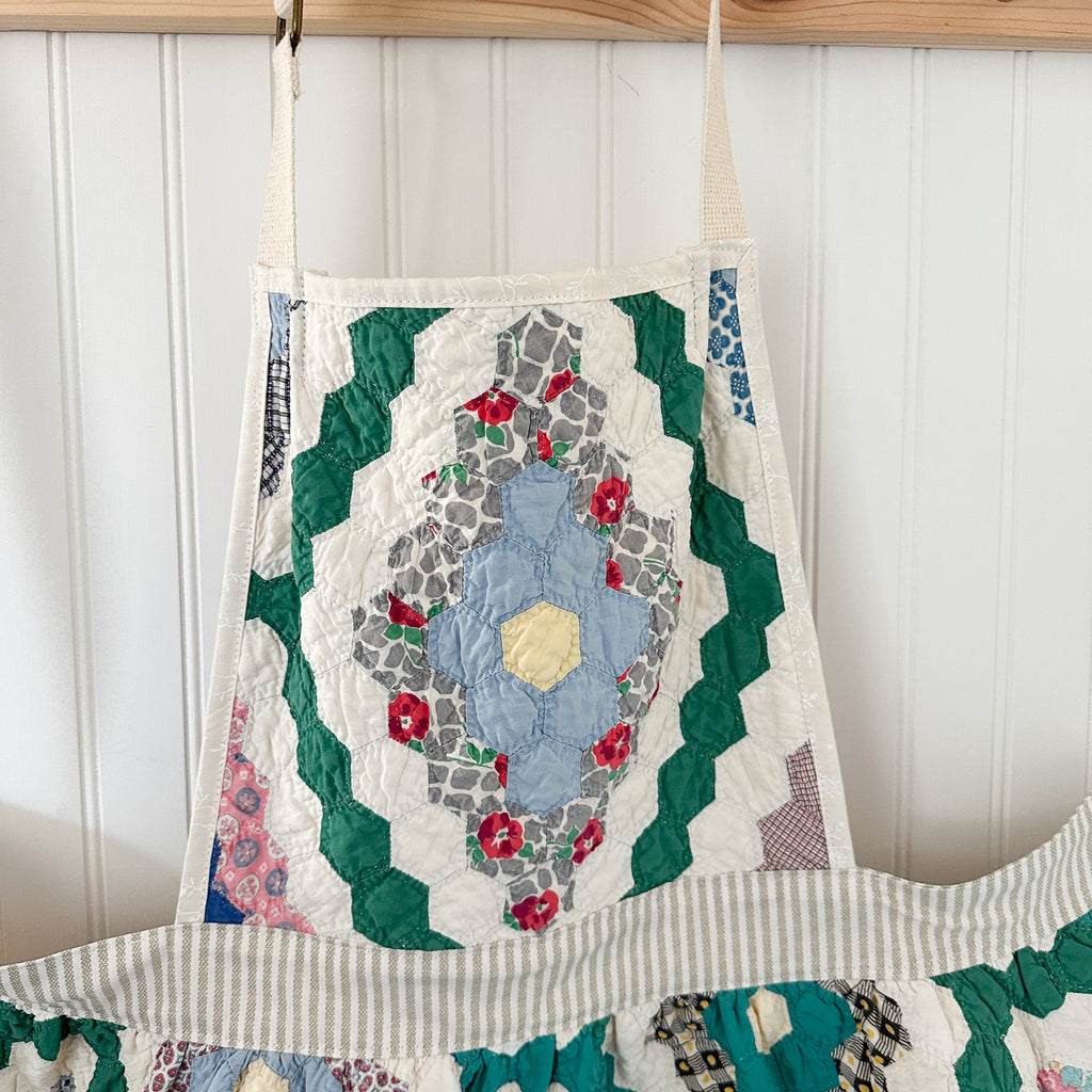 Vintage Grandmothers Garden/Hexagon Apron