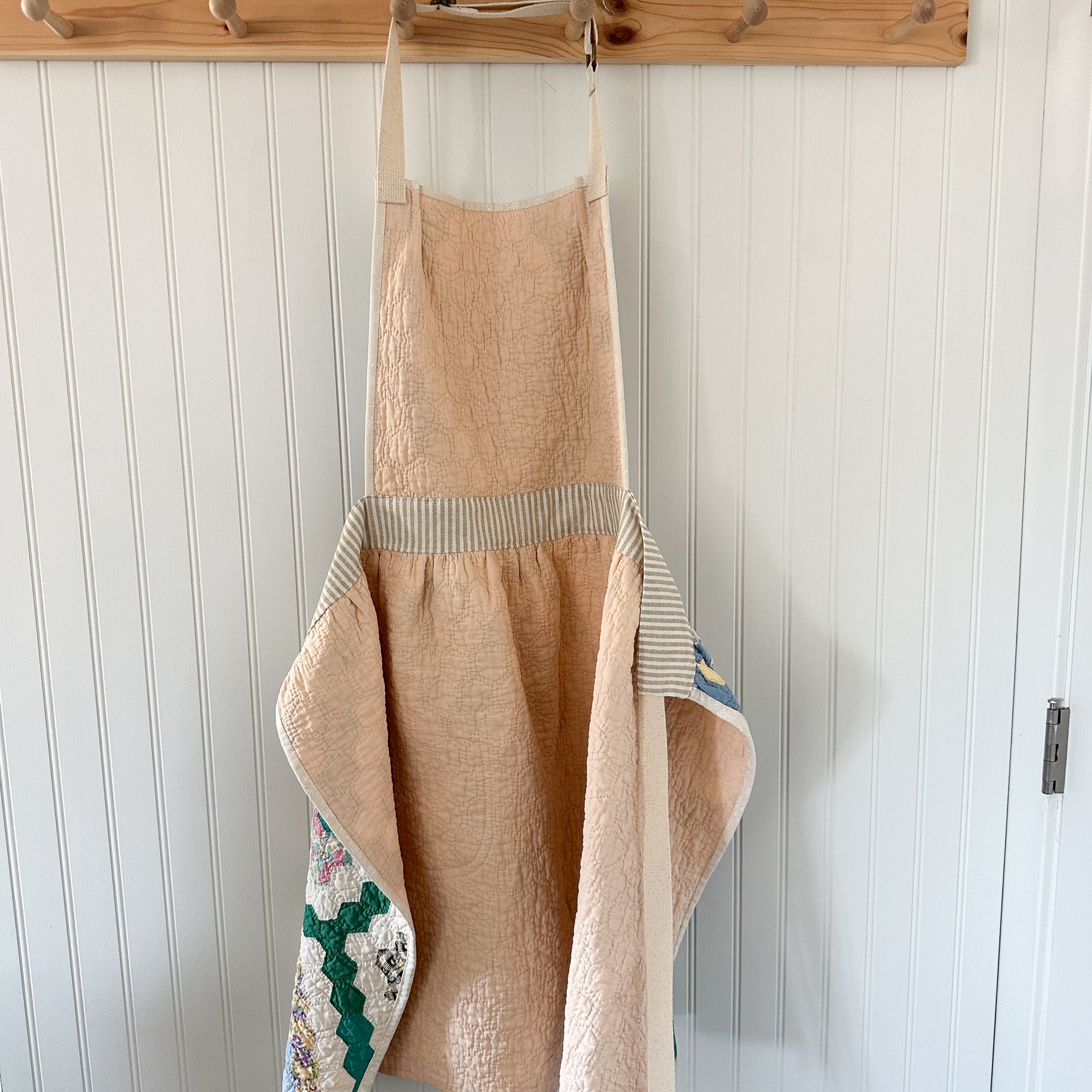 Vintage Grandmothers Garden/Hexagon Apron