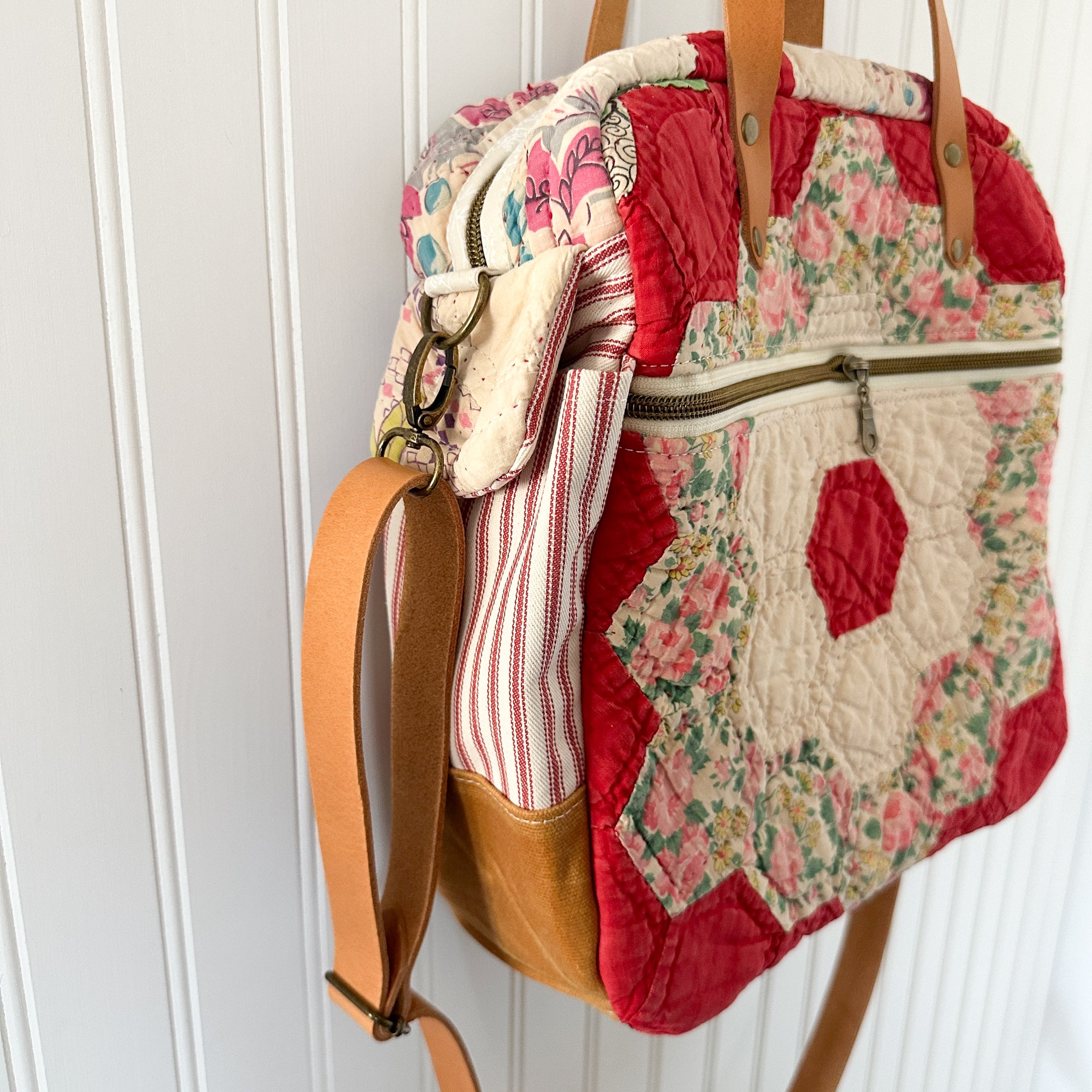 Sunday School Teachers Bag Vintage Grandmothers Garden Quilt with Leather Handles and Crossbody Strap
