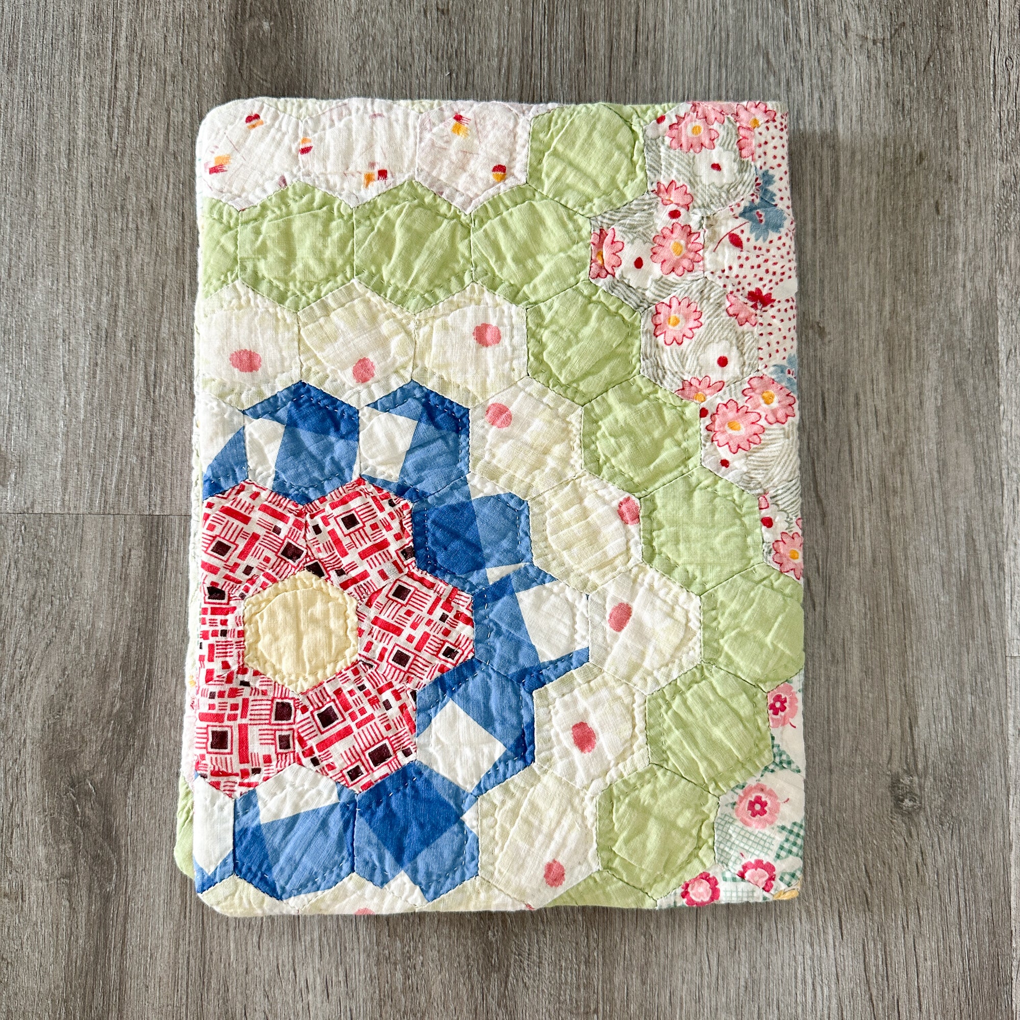Large Vintage Grandmother's Garden Quilt Bible Cover