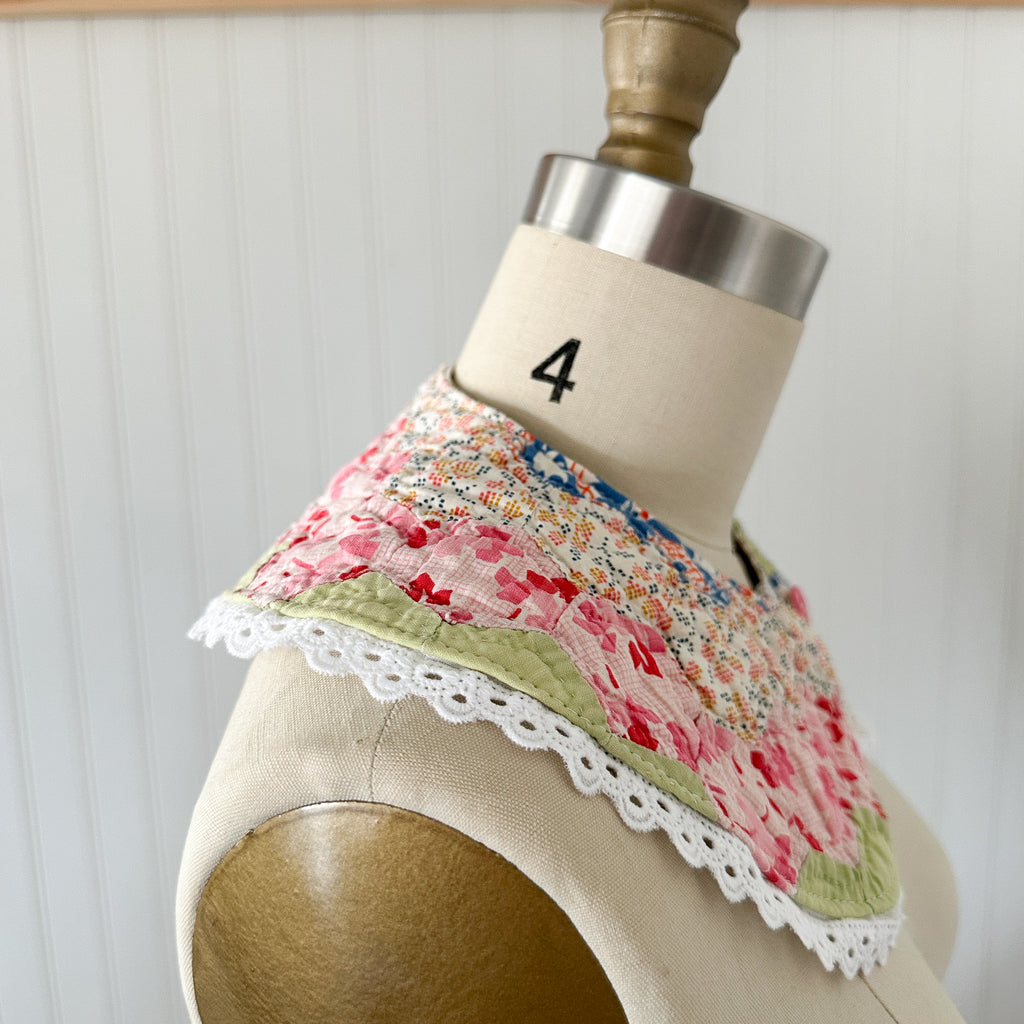 Large Vintage Grandmother's Garden Quilt Detachable Peter Pan Collar