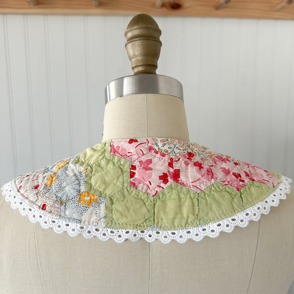 Large Vintage Grandmother's Garden Quilt Detachable Peter Pan Collar