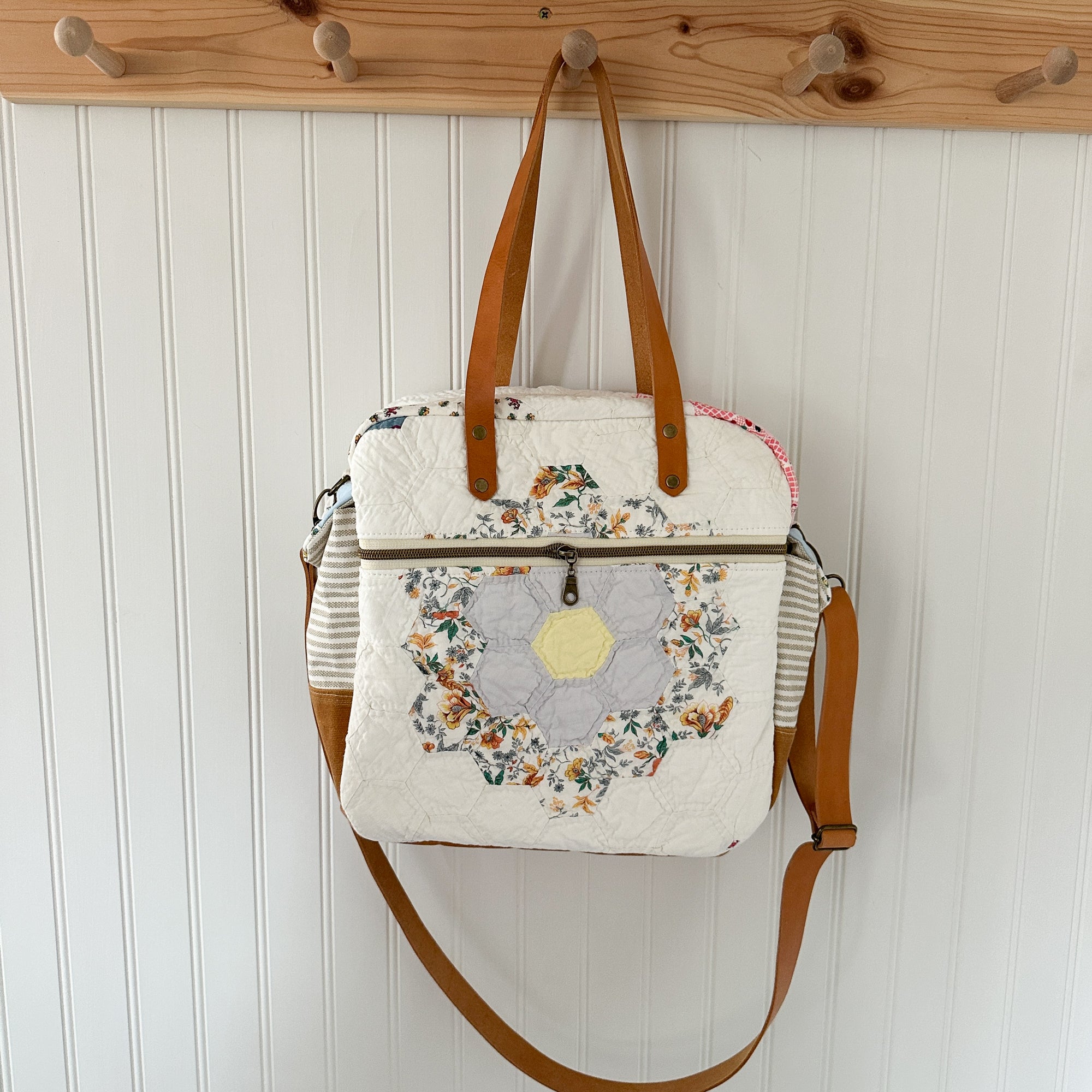Sunday School Teachers Bag Vintage Grandmothers Garden Quilt with Leather Handles and Crossbody Strap