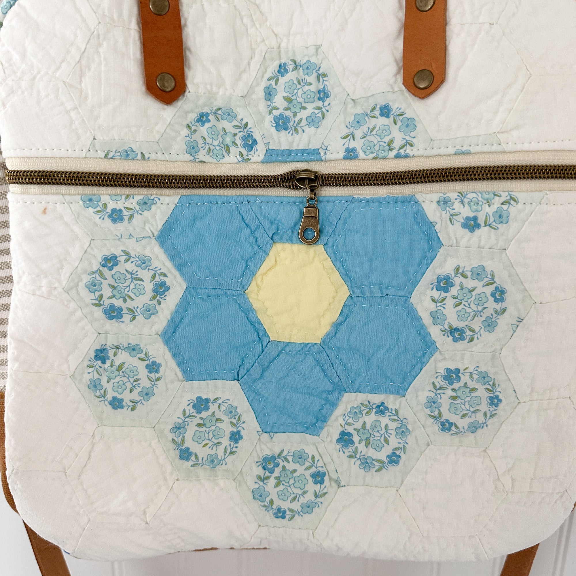 Sunday School Teachers Bag Vintage Grandmothers Garden Quilt with Leather Handles and Crossbody Strap