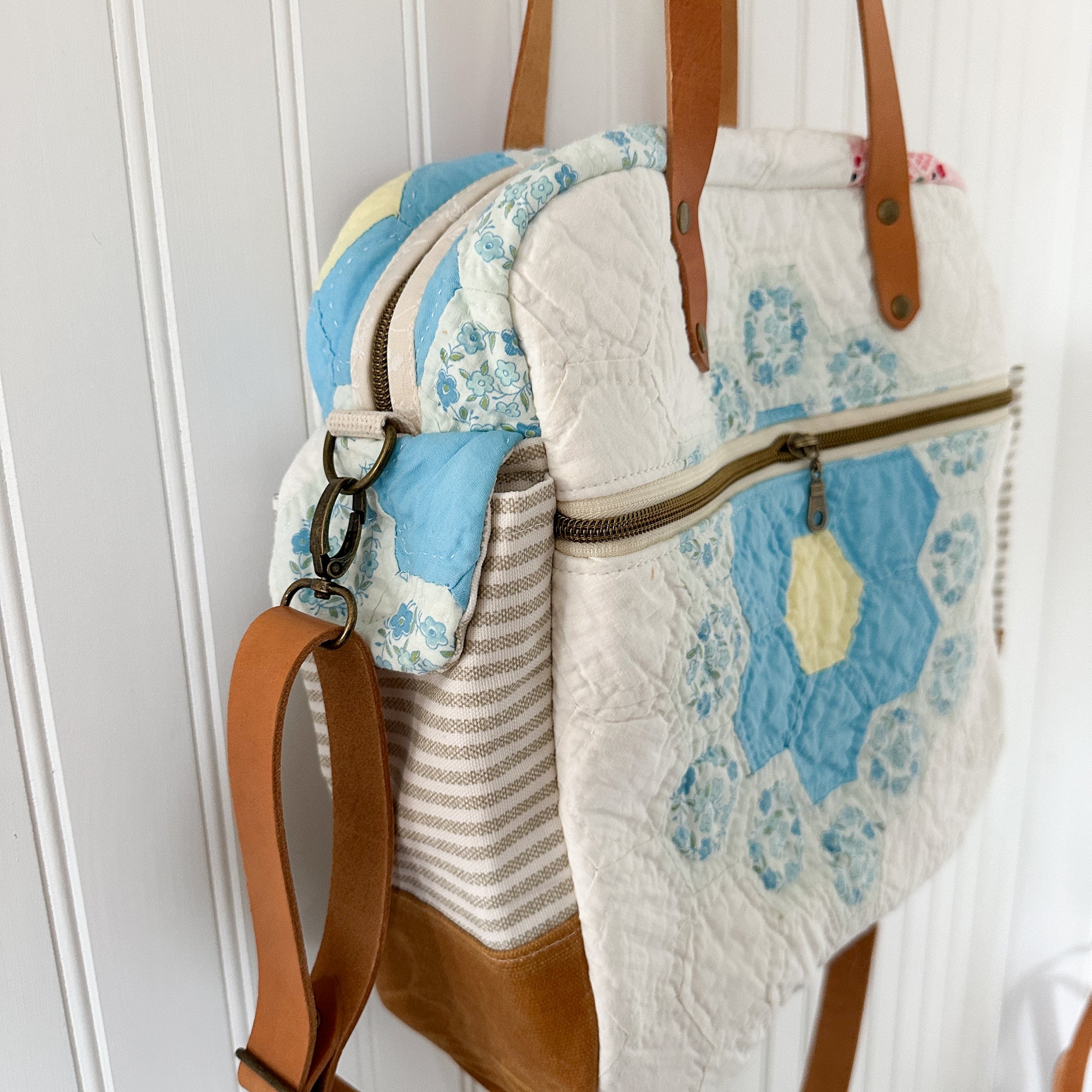 Sunday School Teachers Bag Vintage Grandmothers Garden Quilt with Leather Handles and Crossbody Strap