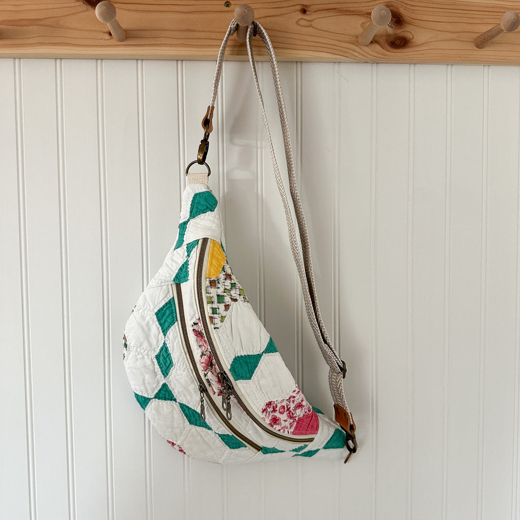 Large Fanny Pack Bag Vintage Grandmother's Garden Quilt