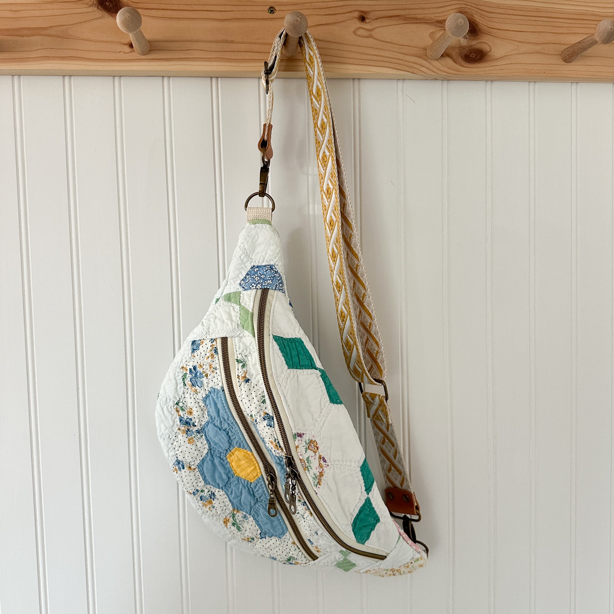 Large Fanny Pack Bag Vintage Grandmother's Garden Quilt