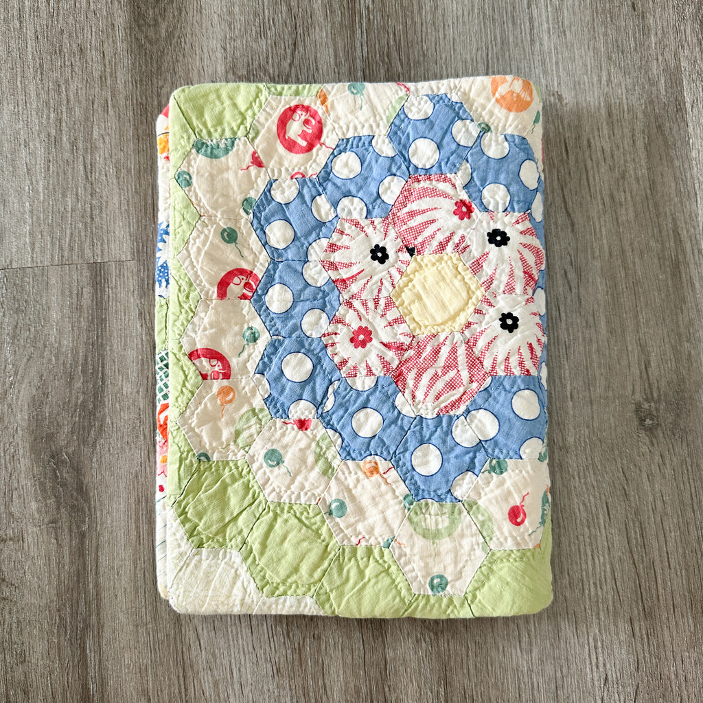 Medium Vintage Grandmother's Garden Quilt Bible Cover