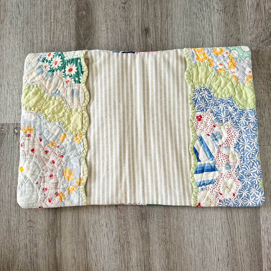 Medium Vintage Grandmother's Garden Quilt Bible Cover