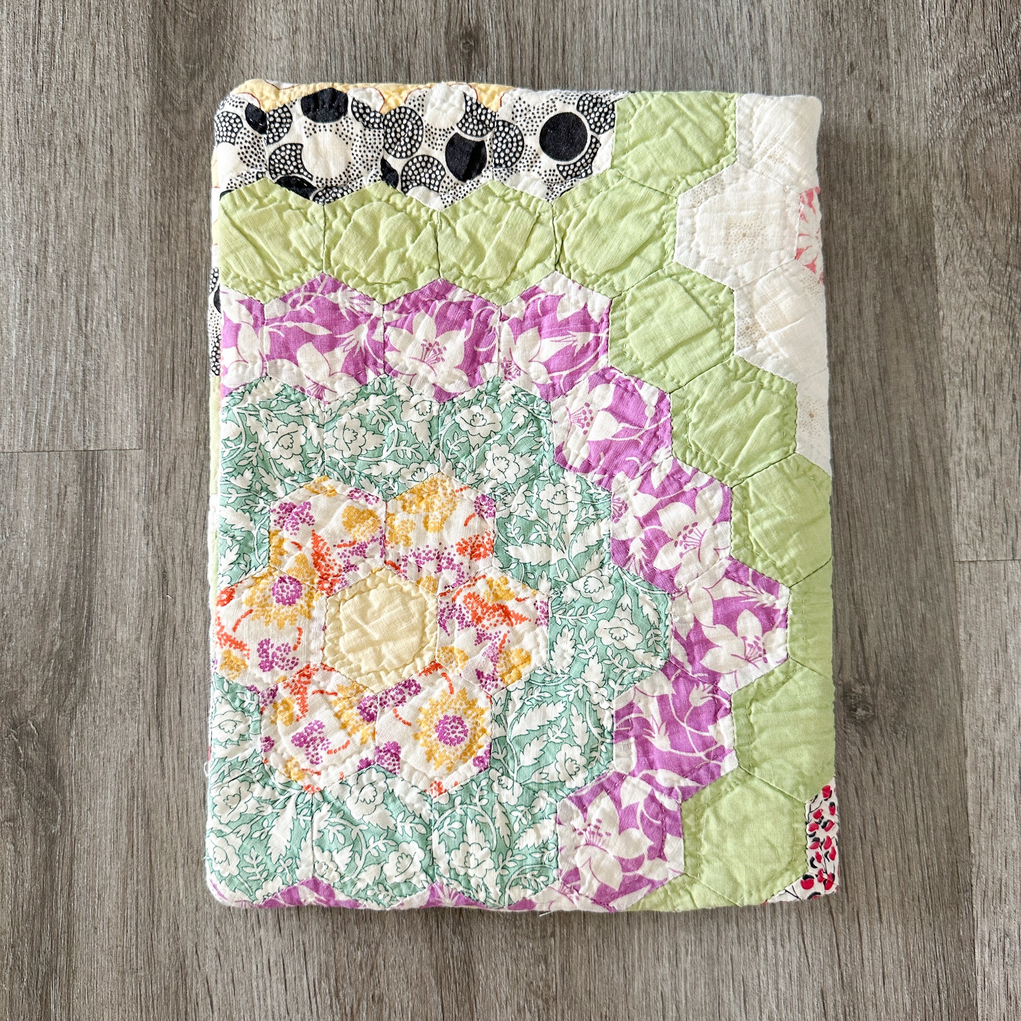 Large Vintage Grandmother's Garden Quilt Bible Cover