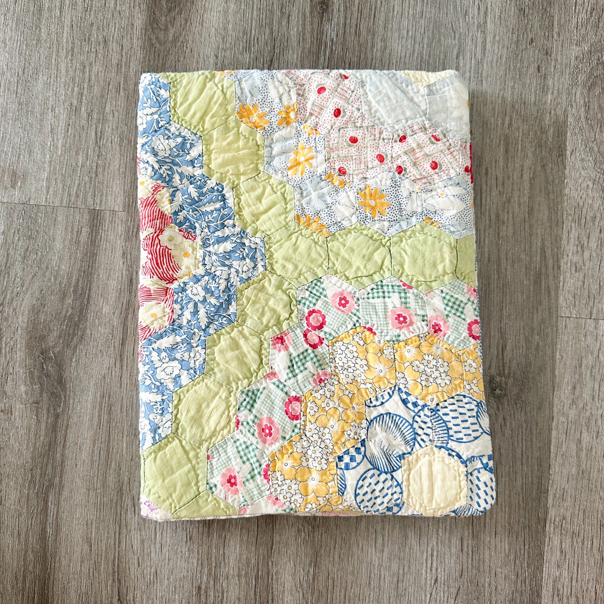 Large Vintage Grandmother's Garden Quilt Bible Cover