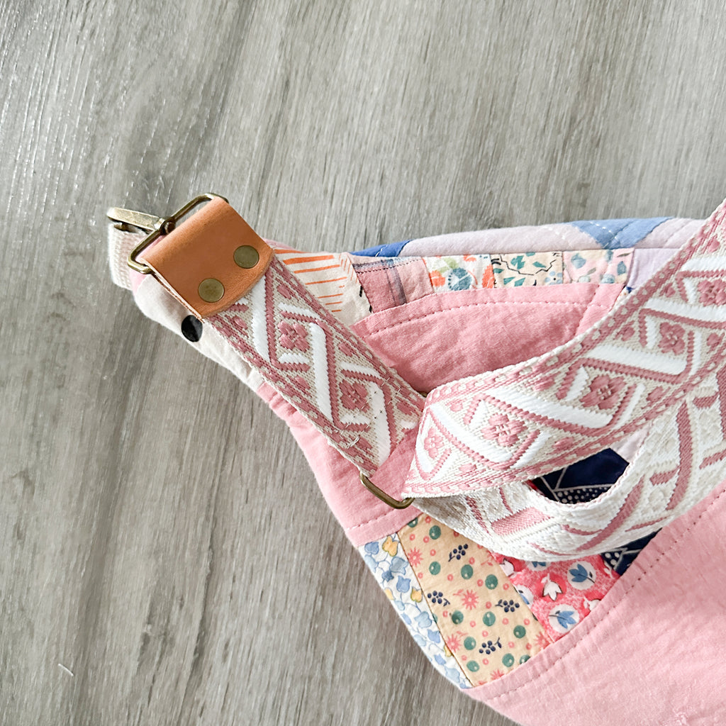 Large Fanny Pack Bag Vintage Pink Wedding Ring Quilt