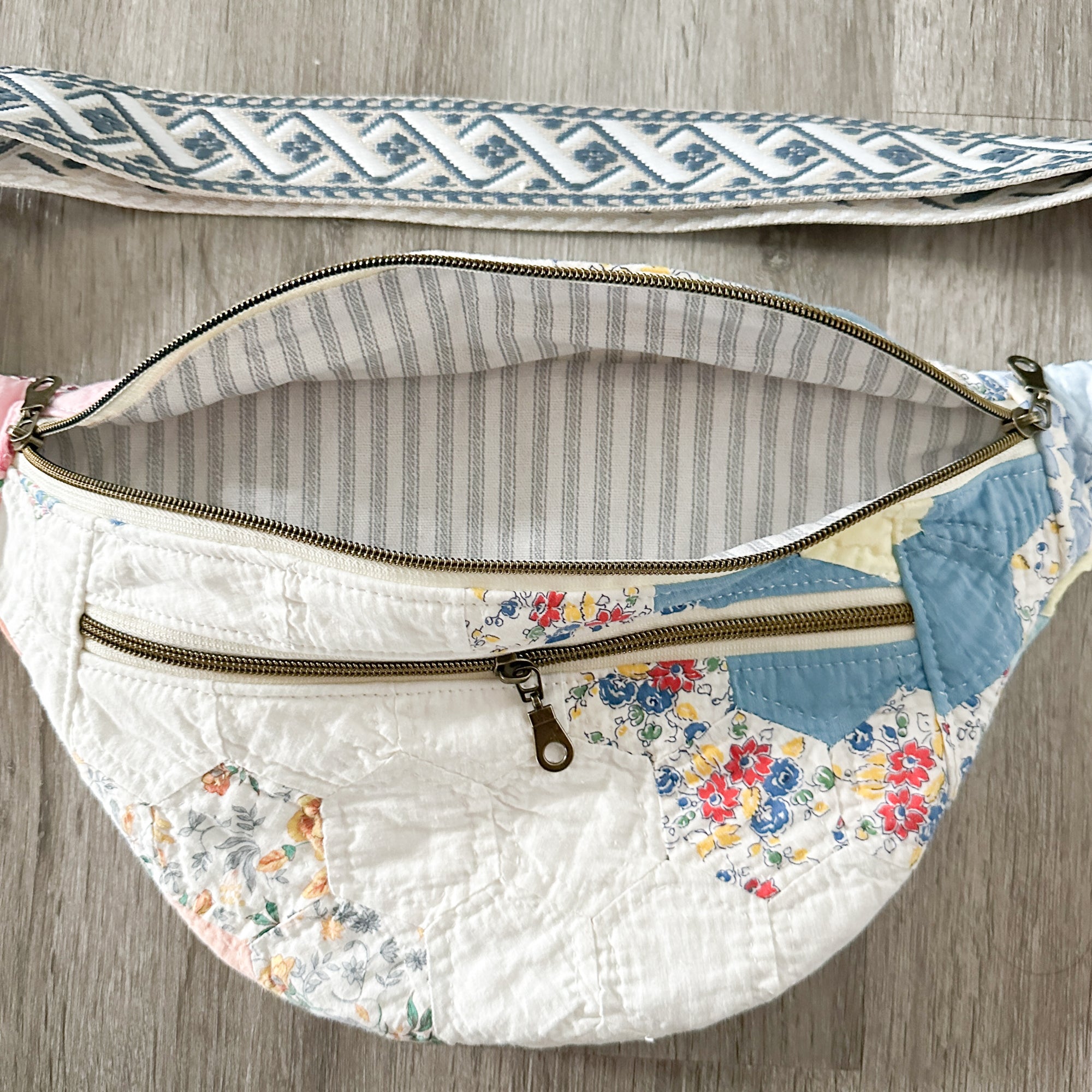 Large Fanny Pack Bag Vintage Grandmother's Garden Quilt