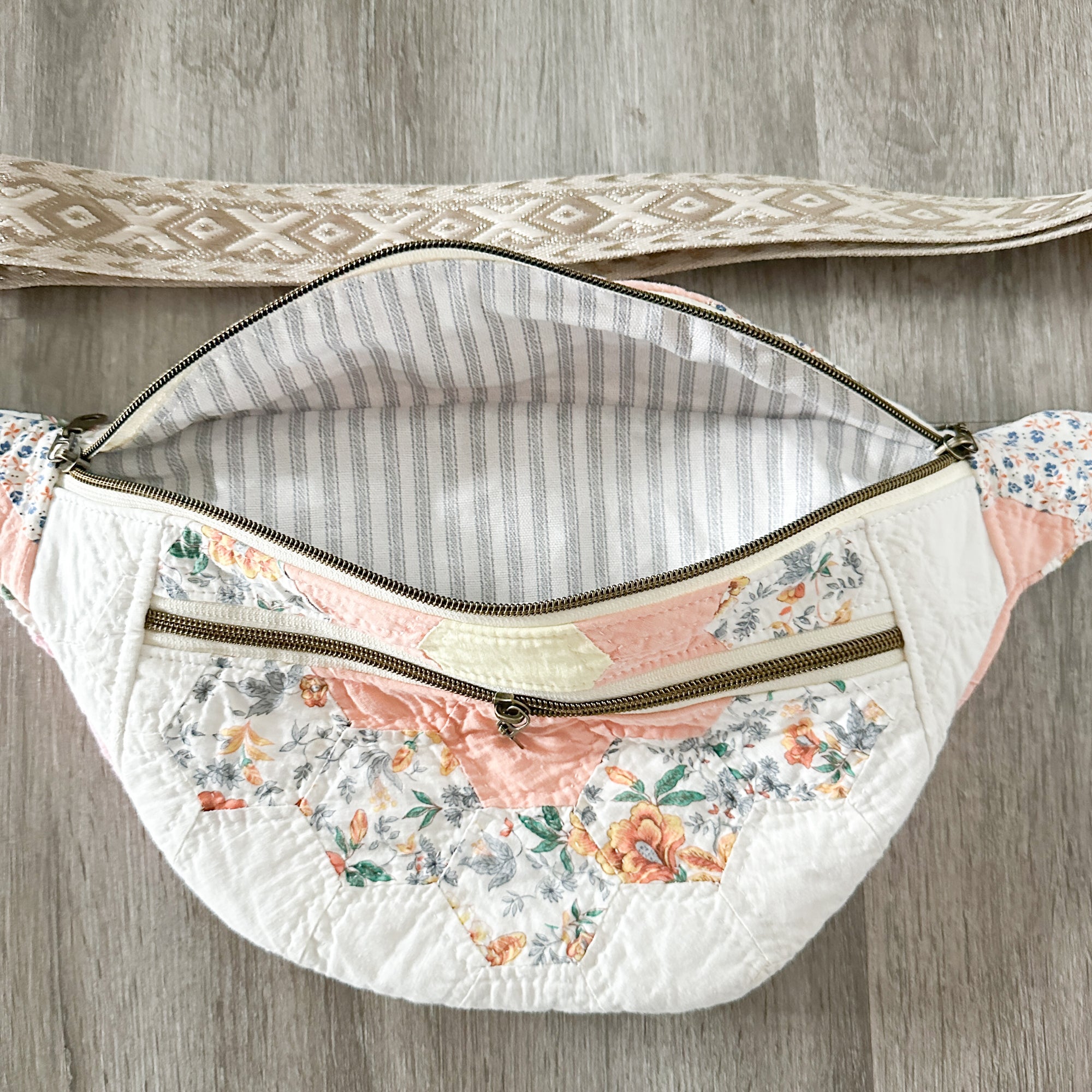 Large Fanny Pack Bag Vintage Grandmother's Garden Quilt