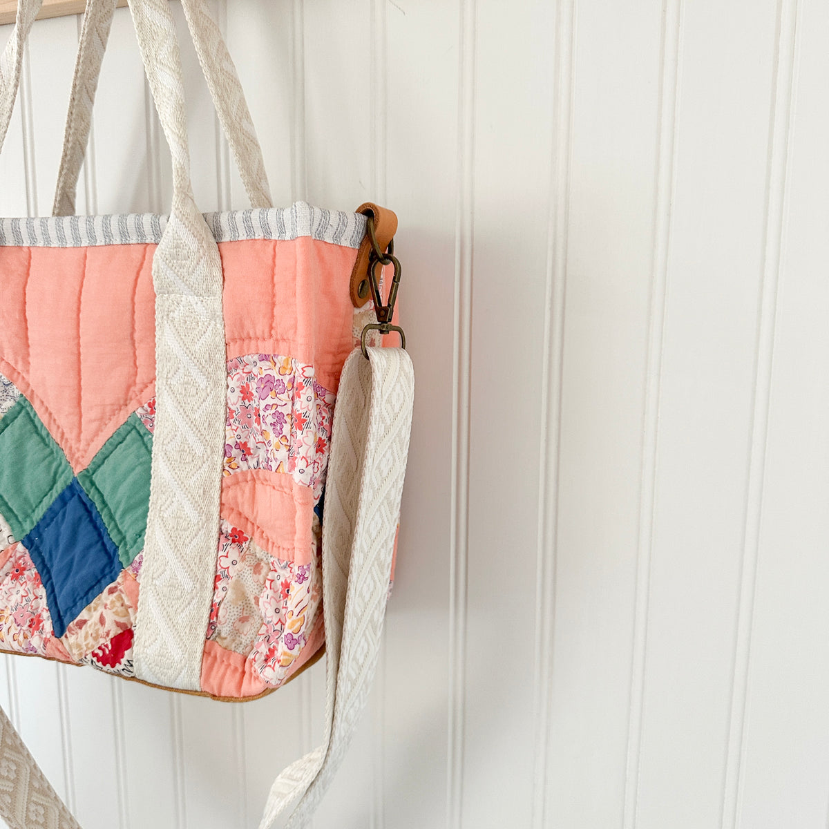 Boxy Bible Bag Vintage Wedding Ring Quilt with Leather Handles and Crossbody Strap