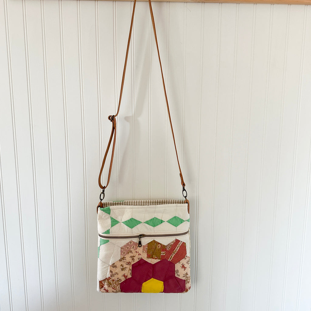 Vintage Grandmothers Garden Quilt Bible Tote Bag