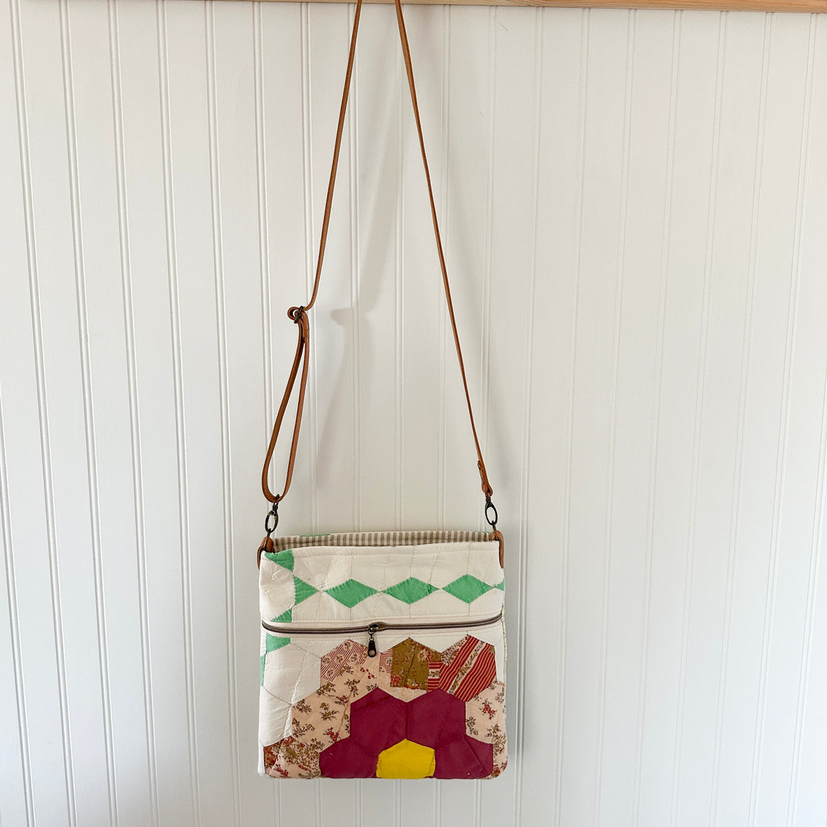 Vintage Grandmothers Garden Quilt Bible Tote Bag