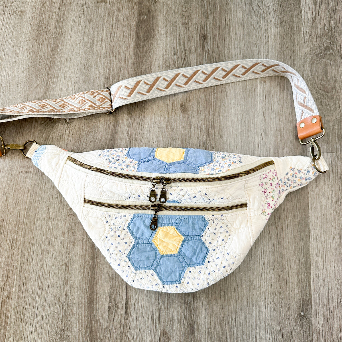 Vintage Grandmothers Garden Quilt Fanny Pack