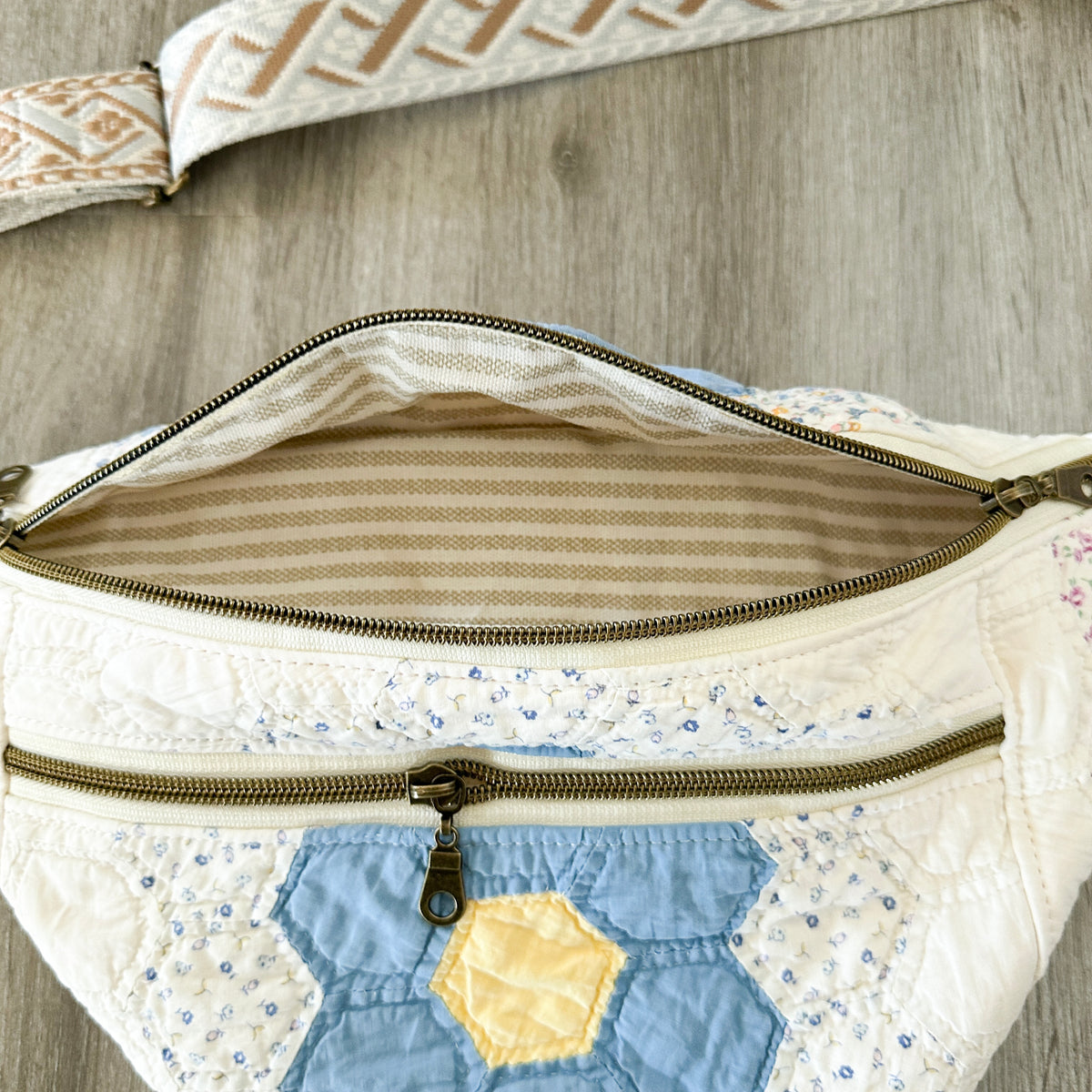 Vintage Grandmothers Garden Quilt Fanny Pack