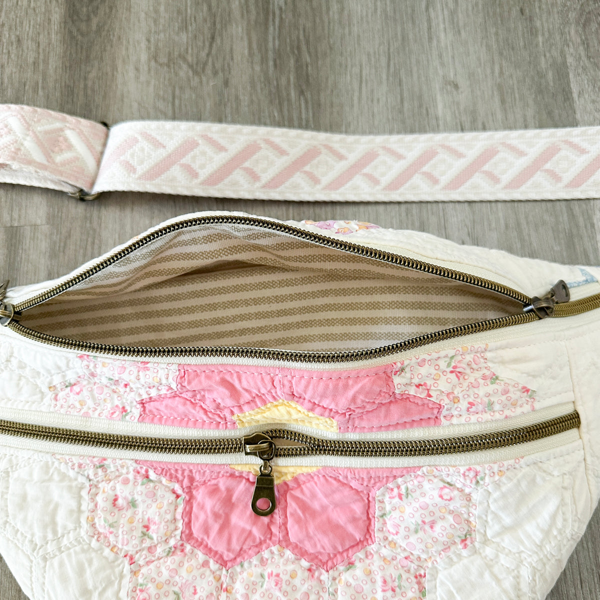 Vintage Grandmothers Garden Quilt Fanny Pack