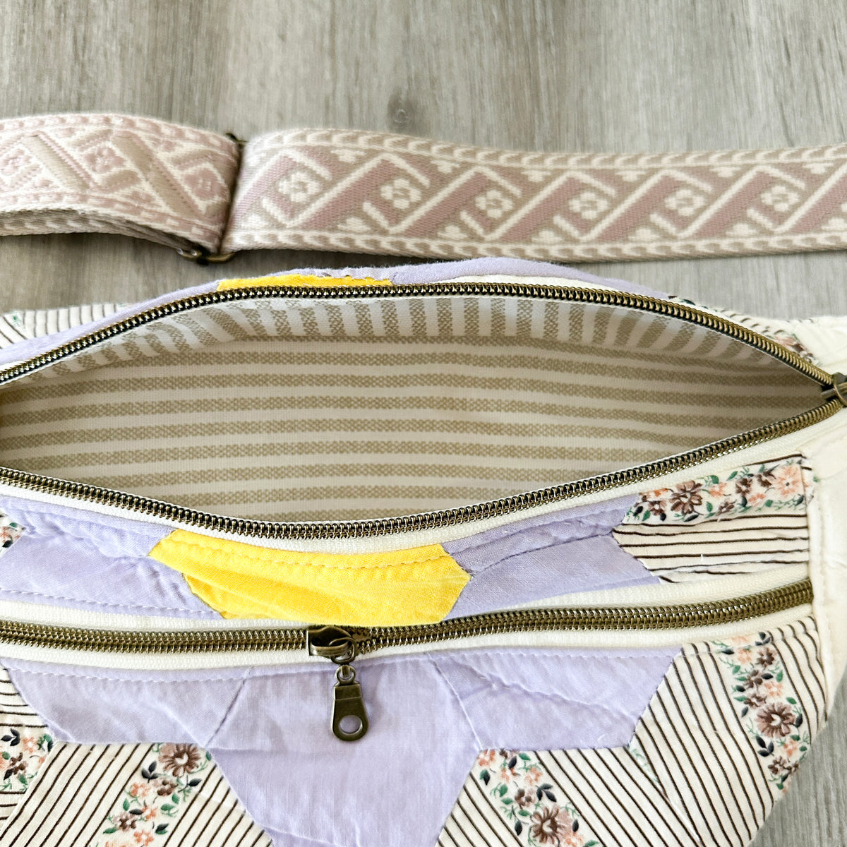 Vintage Grandmothers Garden Quilt Fanny Pack