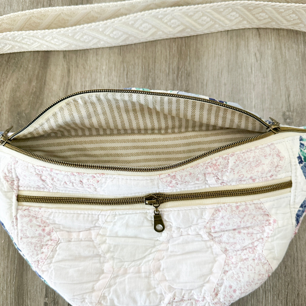 Vintage Grandmothers Garden Quilt Fanny Pack