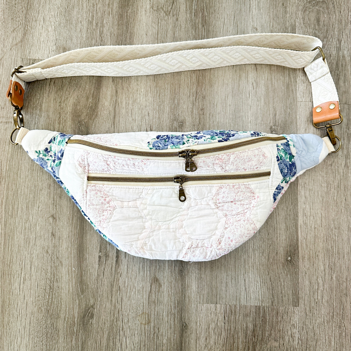 Vintage Grandmothers Garden Quilt Fanny Pack