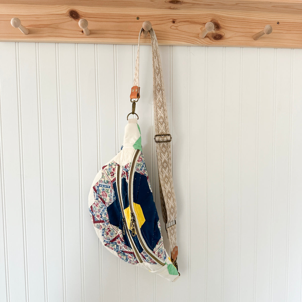 Vintage Grandmothers Garden Quilt Fanny Pack