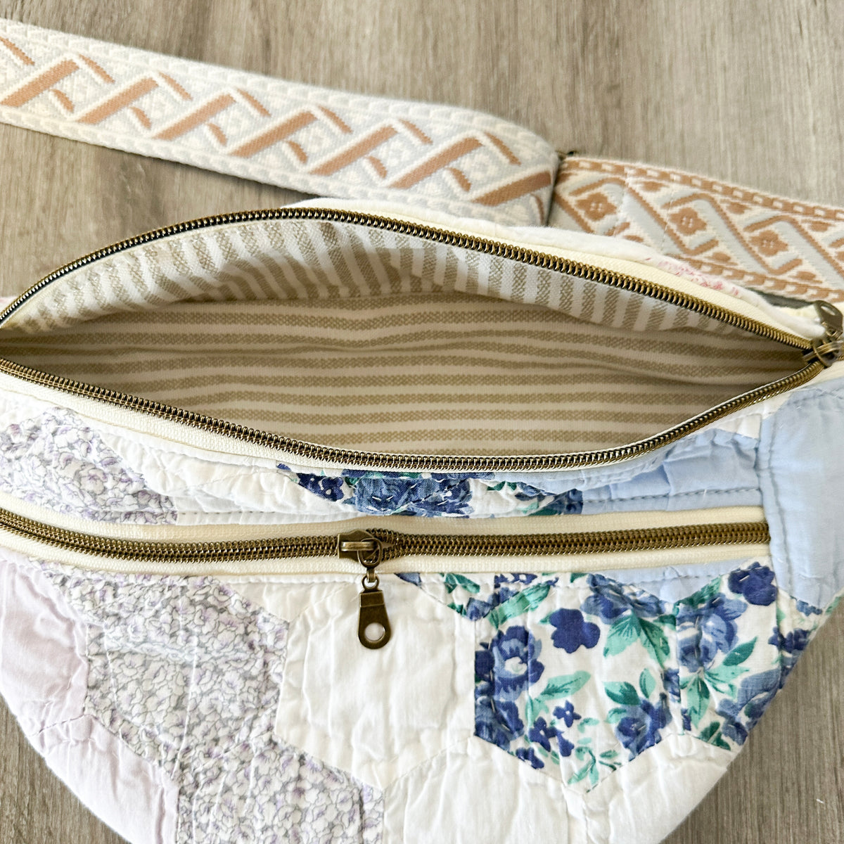 Vintage Grandmothers Garden Quilt Fanny Pack