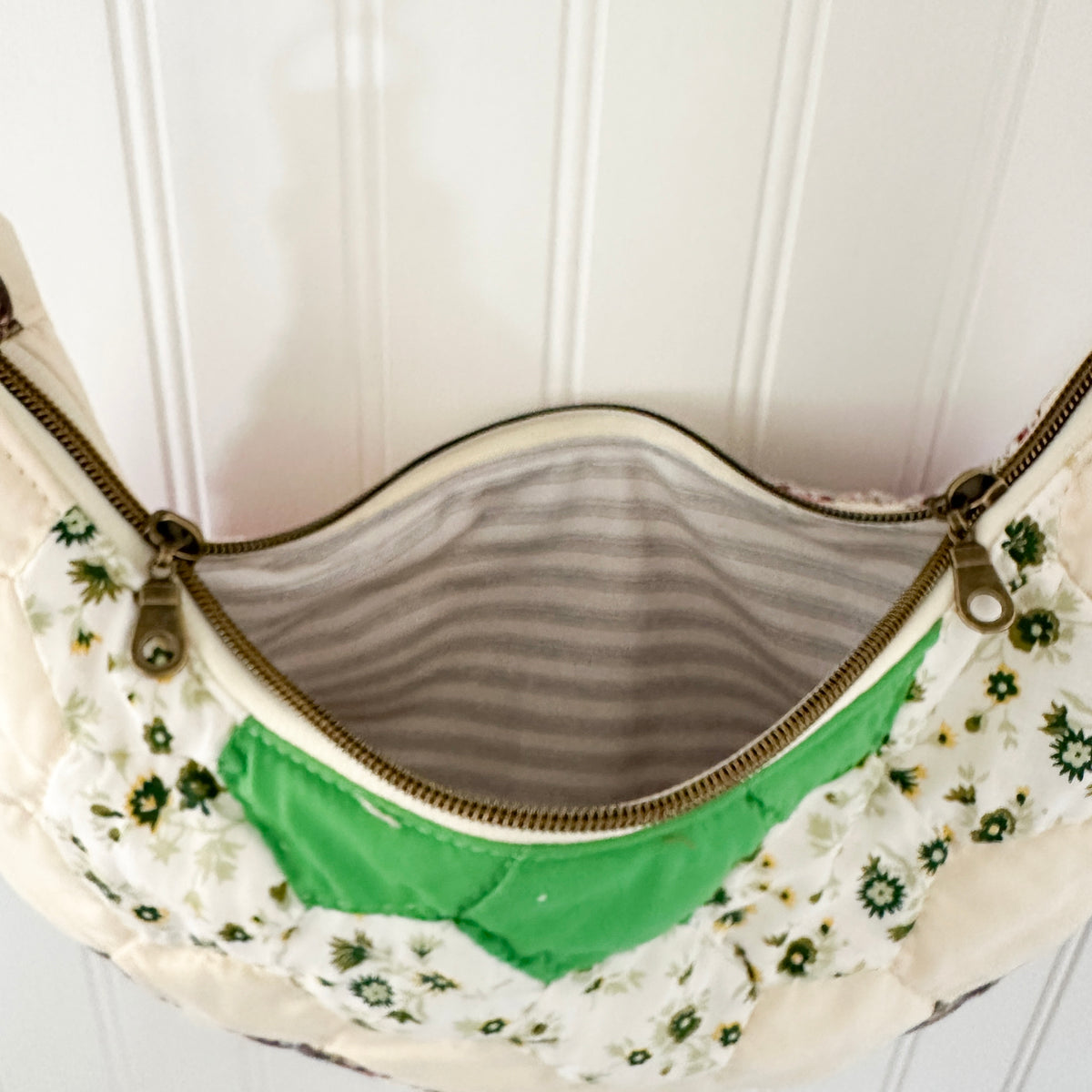 Vintage Grandmothers Garden Quilt Shoulder Bag