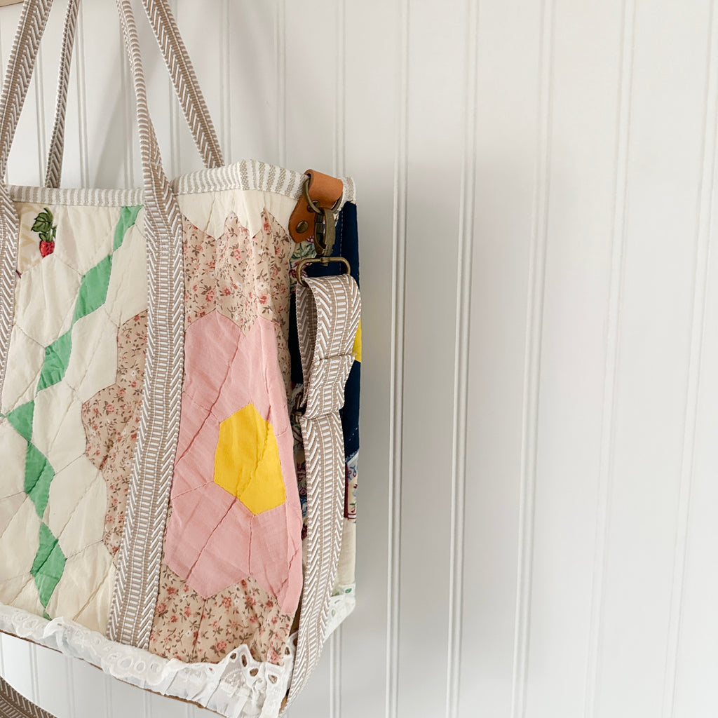 XL Boxy Bag Vintage Grandmothers Garden Quilt with Handles and Leather Crossbody Strap