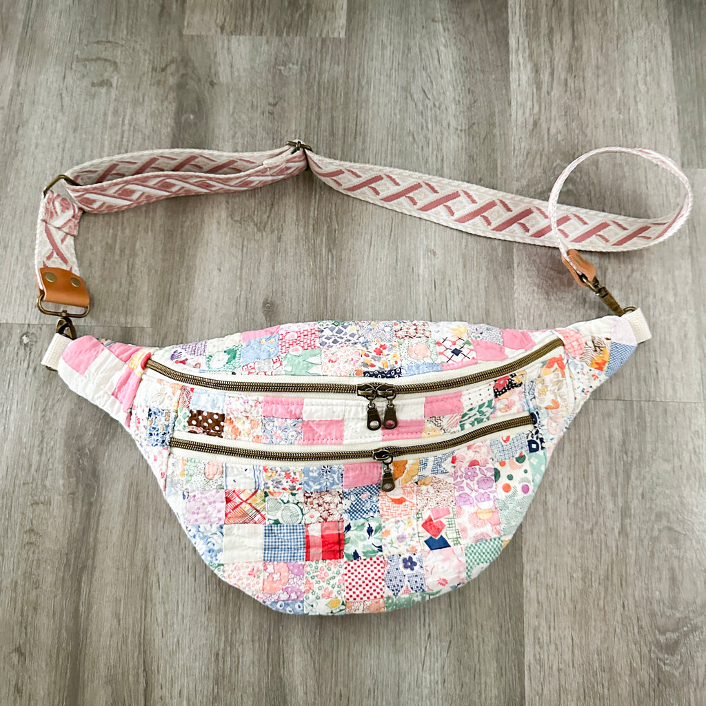 Vintage Irish Chain Quilt Fanny Pack