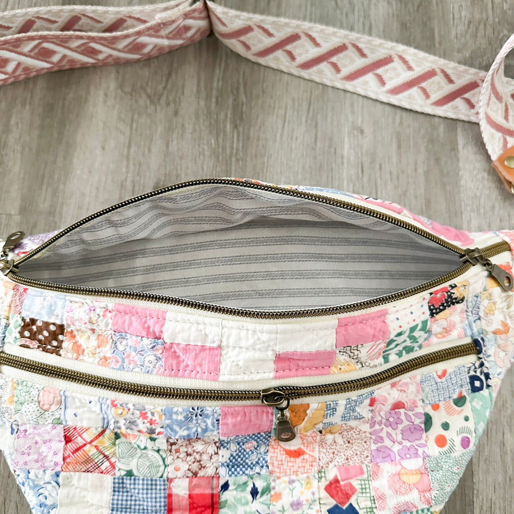 Vintage Irish Chain Quilt Fanny Pack