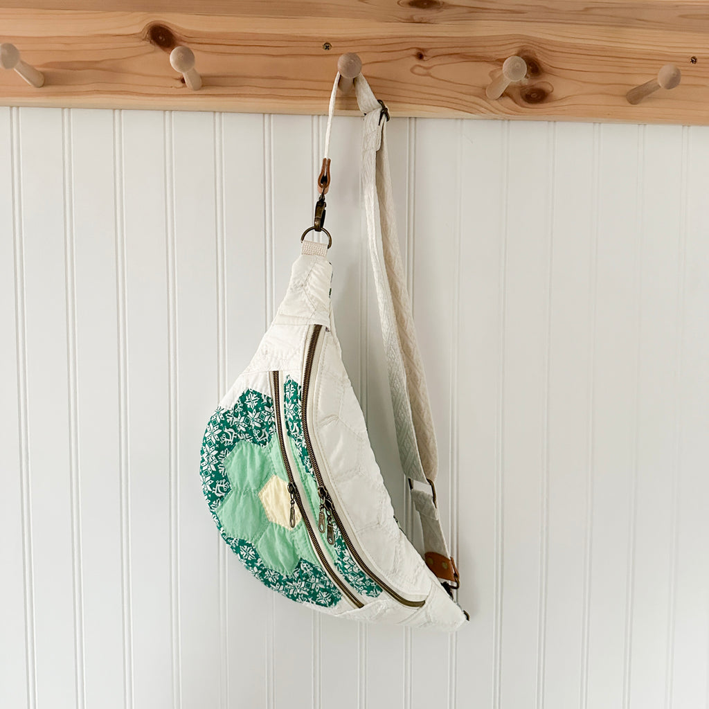 Vintage Grandmothers Garden Quilt Fanny Pack
