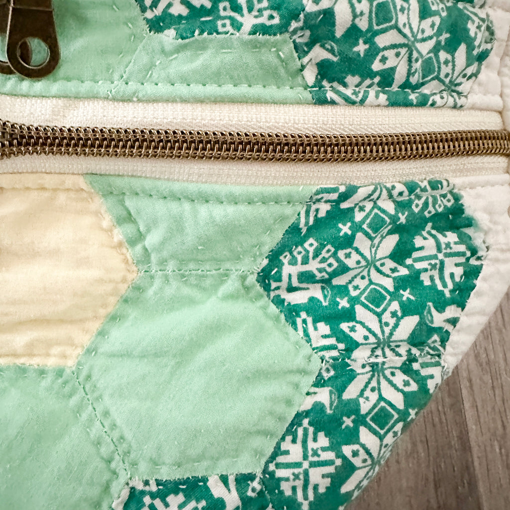 Vintage Grandmothers Garden Quilt Fanny Pack