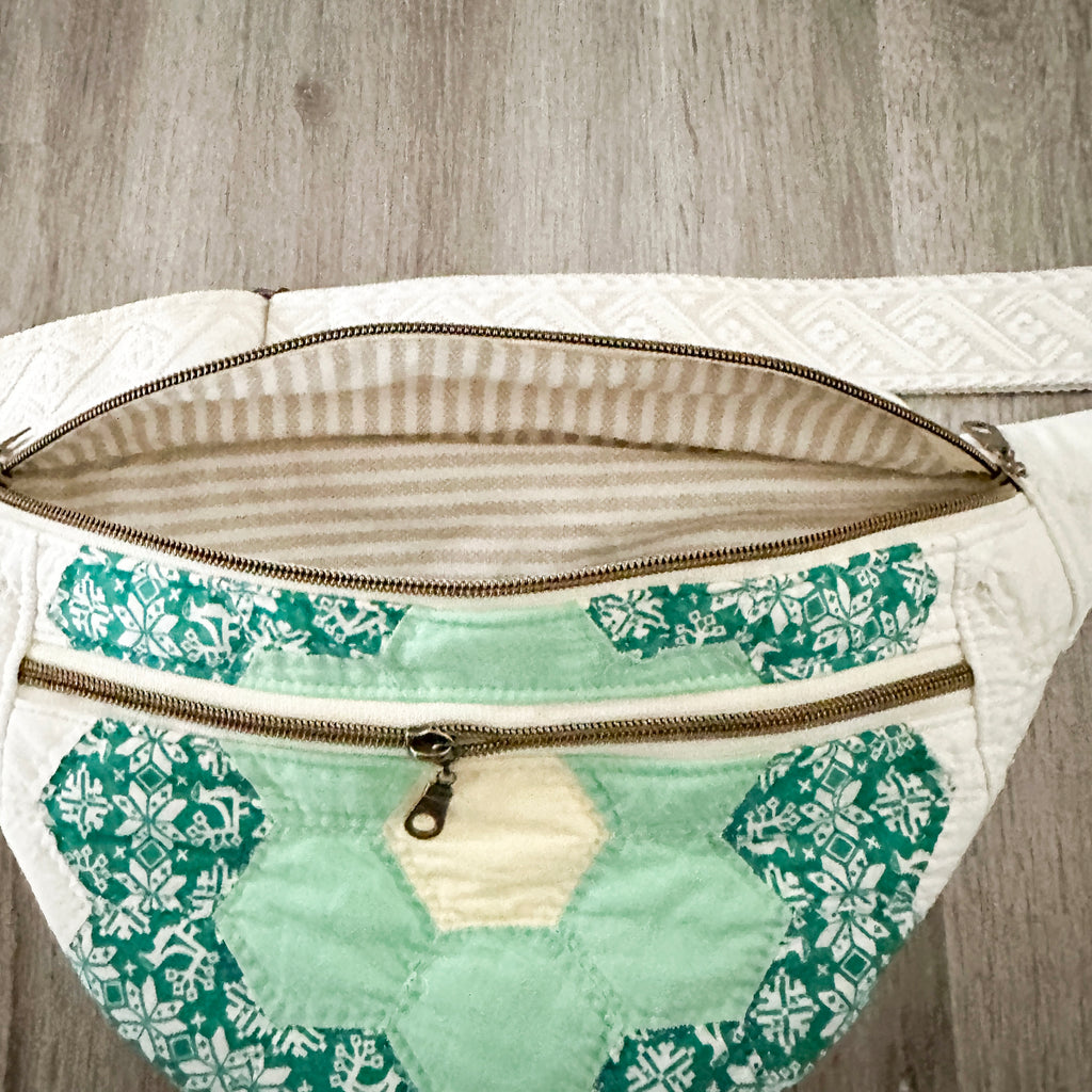 Vintage Grandmothers Garden Quilt Fanny Pack